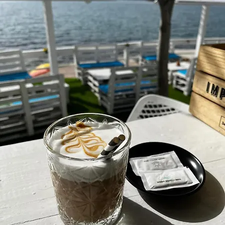 Bell Rock アパート *